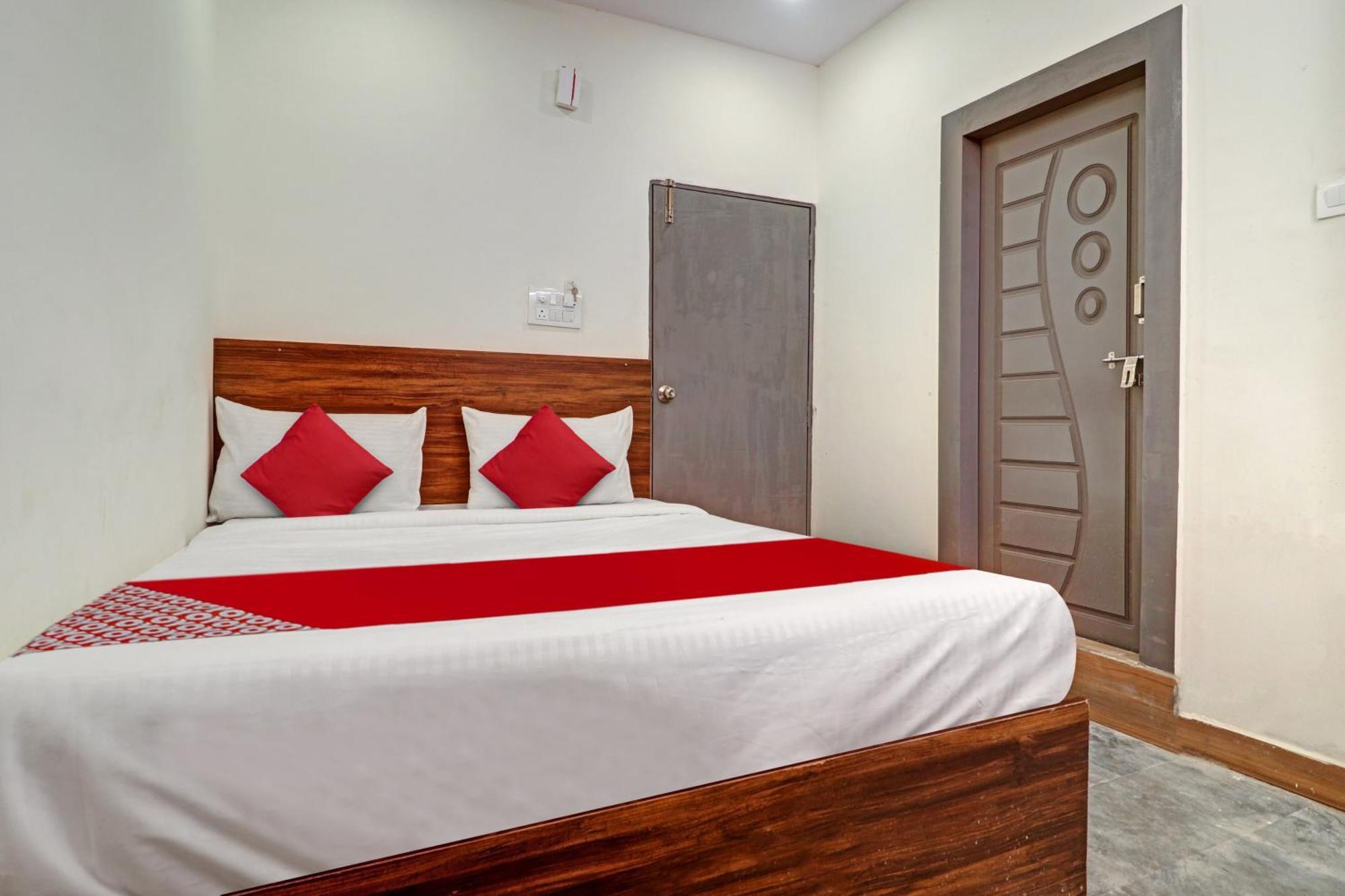 Hotel O Lavish Stay Sururnagar Dış mekan fotoğraf
