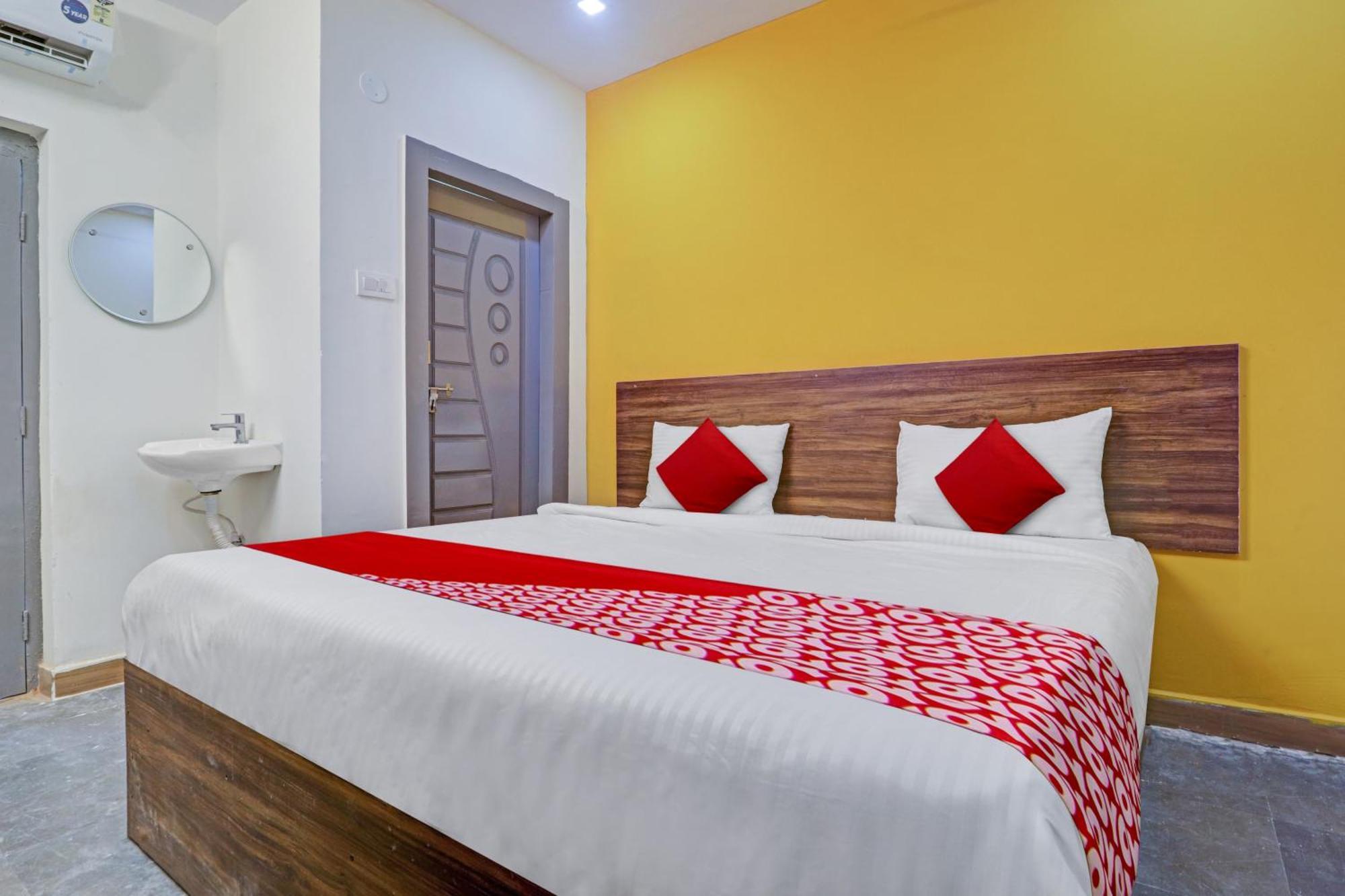 Hotel O Lavish Stay Sururnagar Dış mekan fotoğraf
