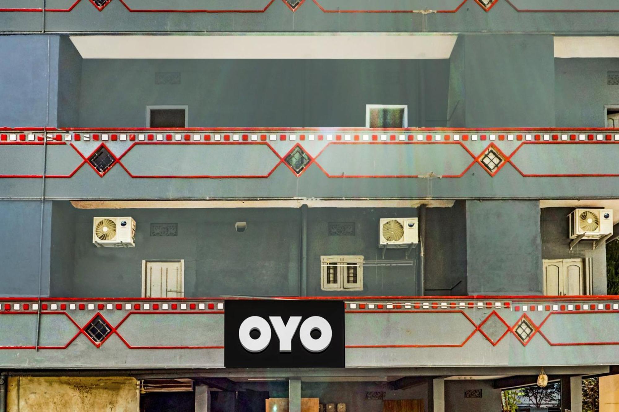 Hotel O Lavish Stay Sururnagar Dış mekan fotoğraf