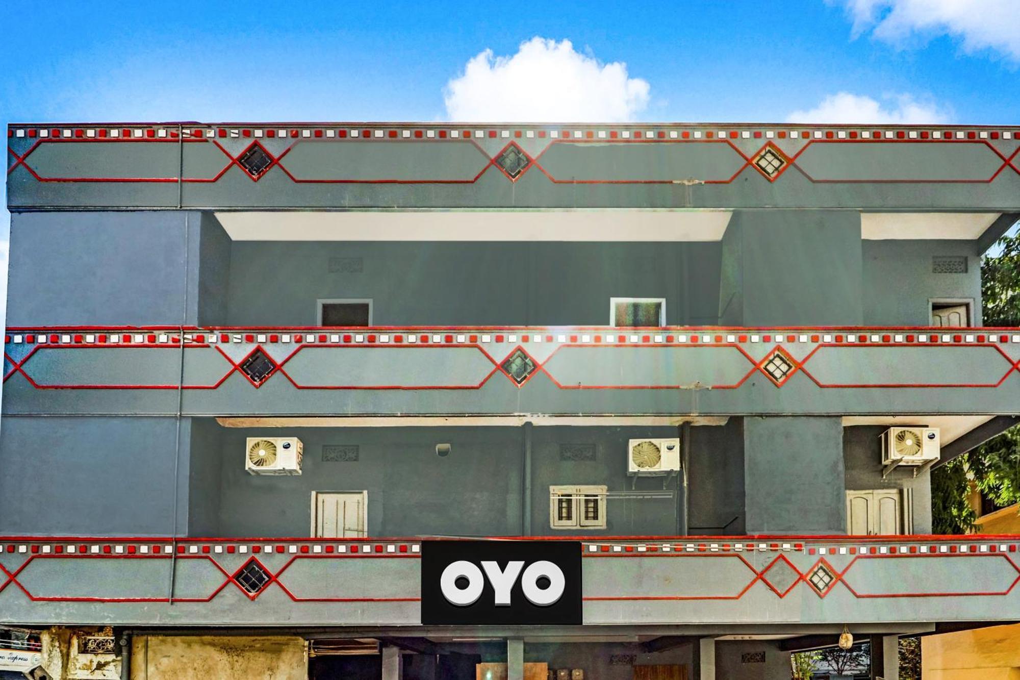 Hotel O Lavish Stay Sururnagar Dış mekan fotoğraf