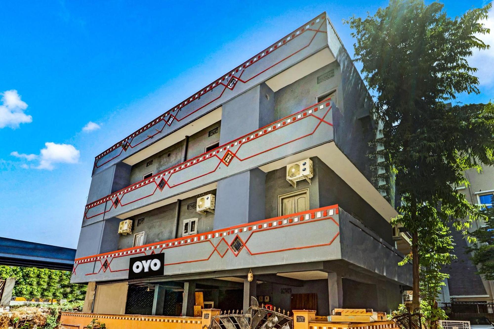 Hotel O Lavish Stay Sururnagar Dış mekan fotoğraf